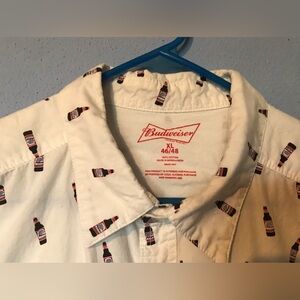 Budweiser~Button-Down~Casual Shirt~Mens XL~Beer Bottles~Short Sleeves~100%Cotton